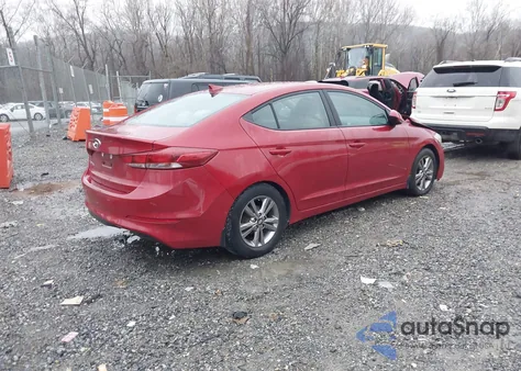 2017 Hyundai Elantra Se из США, поврежденный, VIN KMHD84LF1HU069197